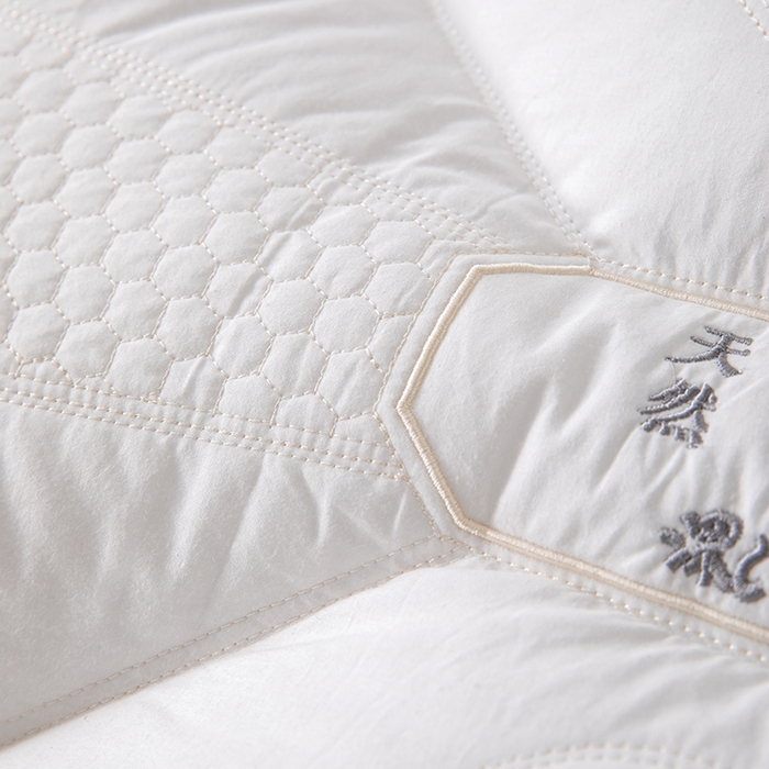 91家纺网 家纺一手货源 找家纺 （总）圣之寐   2025新款新品 A类全棉天然本色酒店定型低枕头枕芯