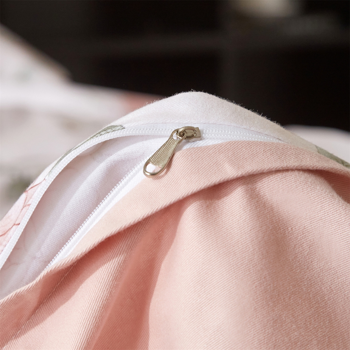 91家纺网 家纺一手货源 找家纺 （总1）曼秀琳2025秋冬新款全棉超柔数码印花磨毛四件套（32*21支） 芷柔-粉