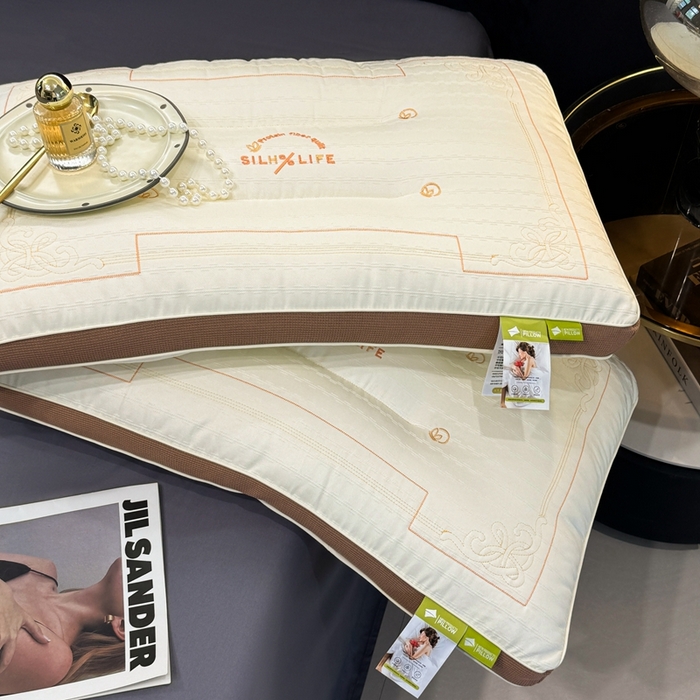 91家纺网 家纺一手货源 找家纺 圣之寐   2025新款silhlife透气定型低枕头枕芯 白色48*74高枕 高度12厘米左右