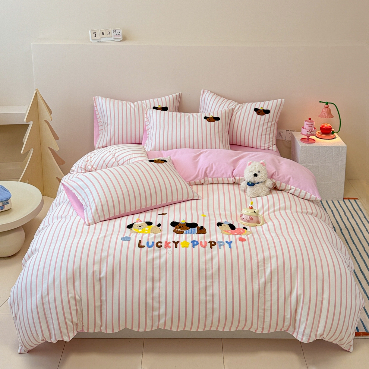 呗旺鹿 2025新款全棉纯棉条纹毛巾绣卡通系列四件套 粉条纹-三只幸运狗