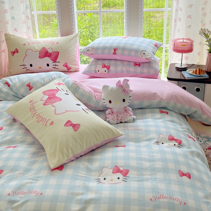 91家纺网 家纺一手货源 找家纺 桃子家居 2025新款三丽鸥正版授权卡通数码印花混搭纯棉印花系列四件套单品 棉三丽鸥-混搭乖巧kitty