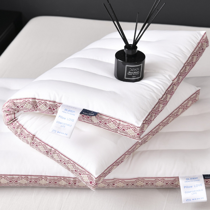 91家纺网 家纺一手货源 找家纺 圣之寐   2025新款全棉中国风纤柔低度枕头枕芯 中国风低枕-红48*74高度6厘米左右