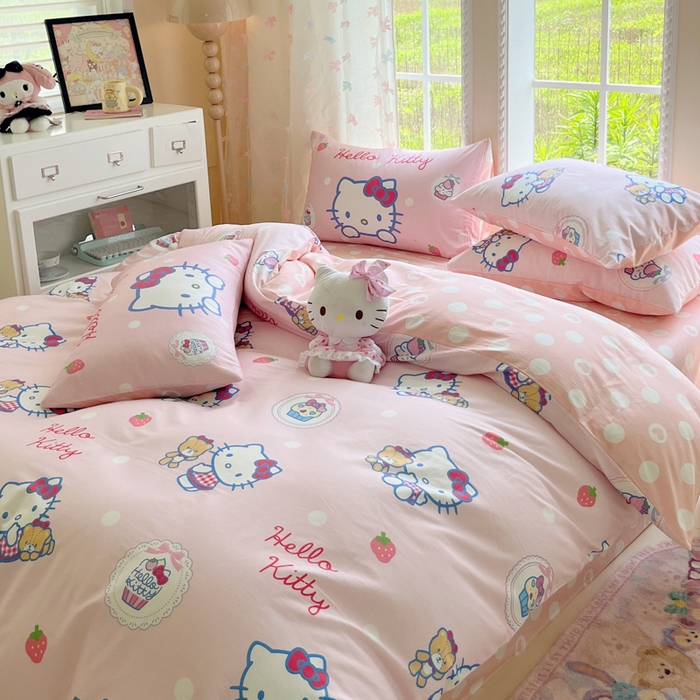 91家纺网 家纺一手货源 找家纺 桃子家居 2025新款三丽鸥正版授权卡通数码印花混搭纯棉印花系列四件套单品 棉三丽鸥-混搭kitty小熊粉