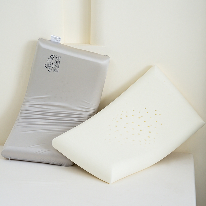 91家纺网 家纺一手货源 找家纺 圣之寐   2025新款云浮呼吸记忆棉枕头枕芯 云浮呼吸记忆棉枕70*40*10