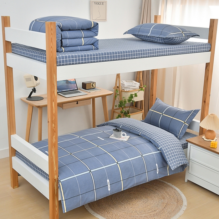 91家纺网 家纺一手货源 找家纺 （总）乐旗家纺 2025新款全棉13372印花学生上下铺套件宿舍三件套