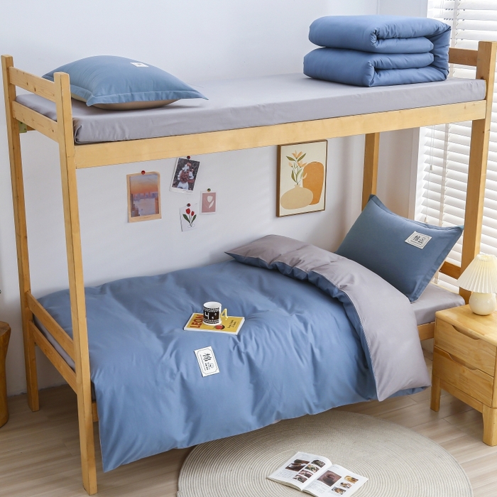 91家纺网 家纺一手货源 找家纺 （总）乐旗家纺 2025新款全棉13372印花学生上下铺套件宿舍三件套