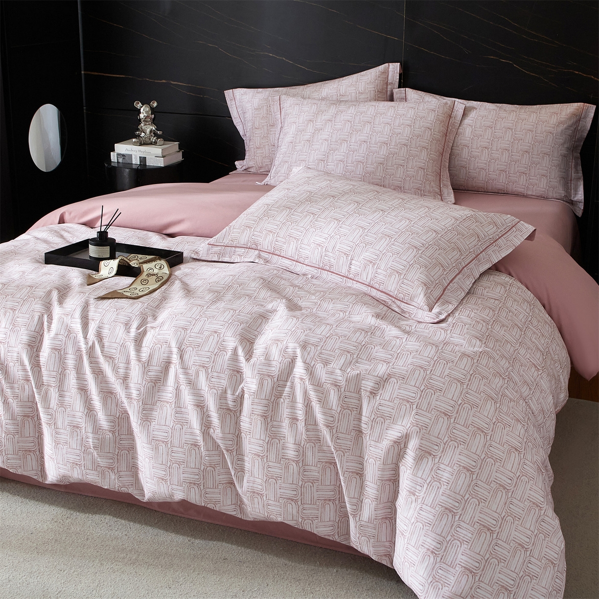 91家纺网 家纺一手货源 找家纺 （总1）曼秀琳2025秋冬新款全棉超柔数码印花磨毛四件套（32*21支）