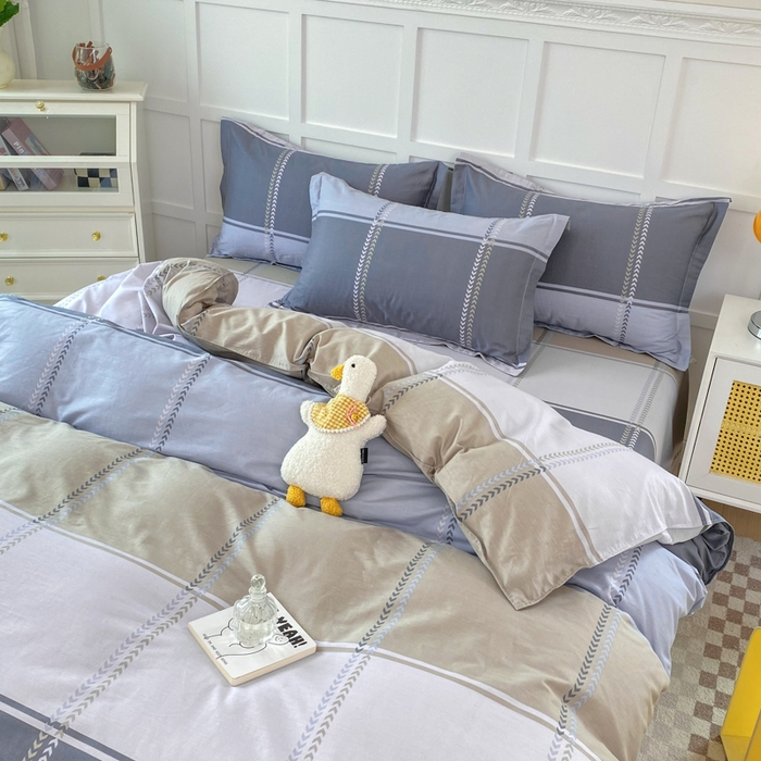 91家纺网 家纺一手货源 找家纺 小叮当家纺仓储工厂店 （爆款花型 长期款 不断货）2025年新款简约条纹卡通花卉全棉纯棉三件套四件套 奇幻曲AA