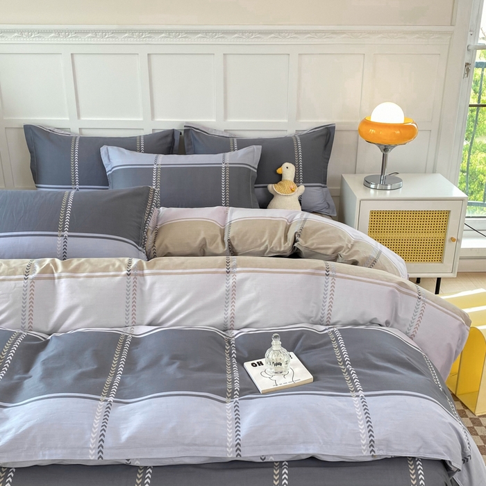 91家纺网 家纺一手货源 找家纺 小叮当家纺仓储工厂店 （爆款花型 长期款 不断货）2025年新款简约条纹卡通花卉全棉纯棉三件套四件套 奇幻曲AA