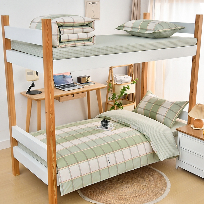 91家纺网 家纺一手货源 找家纺 （总）乐旗家纺 2025新款全棉13372印花学生上下铺套件宿舍三件套