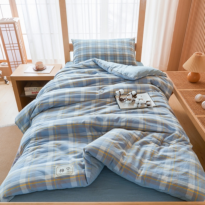 91家纺网 家纺一手货源 找家纺 熙宴家纺 2025新款无印风100%新疆棉花被学生床被子被芯 简兮蓝