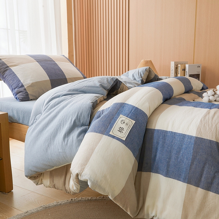 91家纺网 家纺一手货源 找家纺 熙宴家纺 2025新款无印风100%新疆棉花被学生床被子被芯 蓝大格