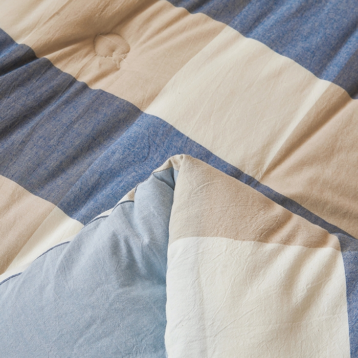 91家纺网 家纺一手货源 找家纺 熙宴家纺 2025新款无印风100%新疆棉花被学生床被子被芯 蓝大格