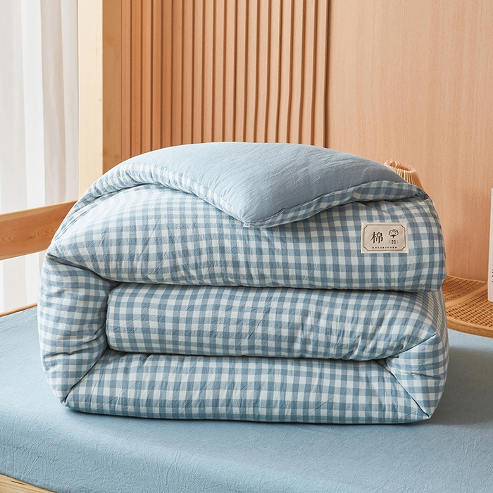 91家纺网 家纺一手货源 找家纺 熙宴家纺 2025新款无印风100%新疆棉花被学生床被子被芯 蓝小格