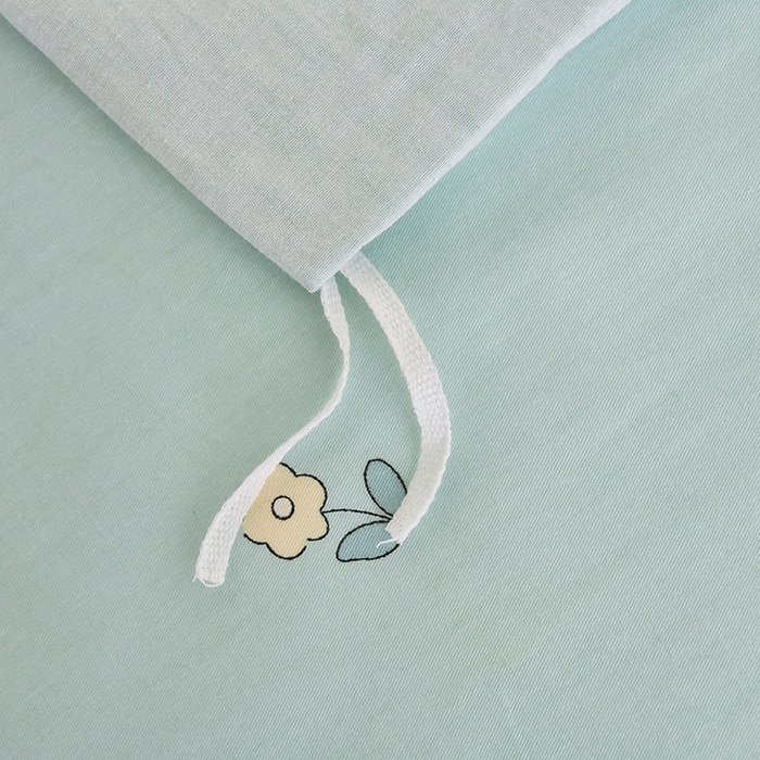 91家纺网 家纺一手货源 找家纺 乐旗家纺 2025新款全棉13372印花学生上下铺套件宿舍三件套 花漫漫