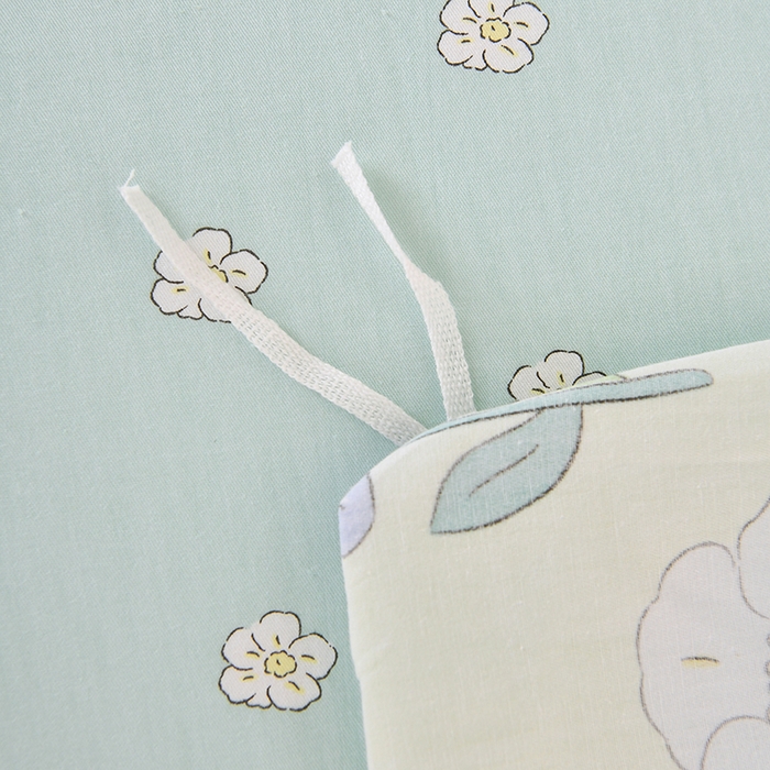 91家纺网 家纺一手货源 找家纺 乐旗家纺 2025新款全棉13372印花学生上下铺套件宿舍三件套 花苑