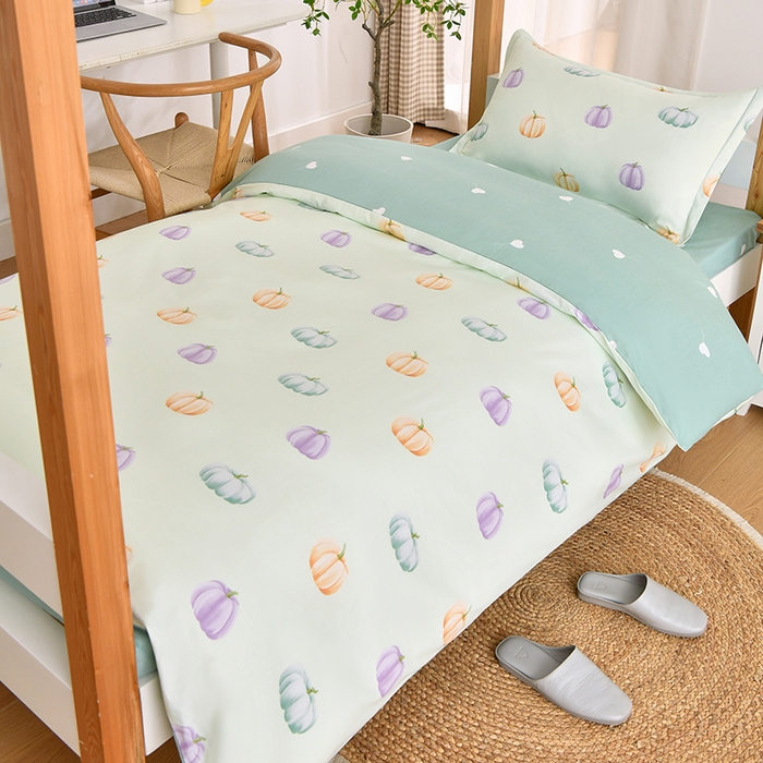 91家纺网 家纺一手货源 找家纺 乐旗家纺 2025新款全棉13372印花学生上下铺套件宿舍三件套 南瓜节