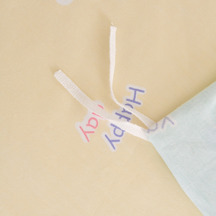 91家纺网 家纺一手货源 找家纺 乐旗家纺 2025新款全棉13372印花学生上下铺套件宿舍三件套 清新草莓