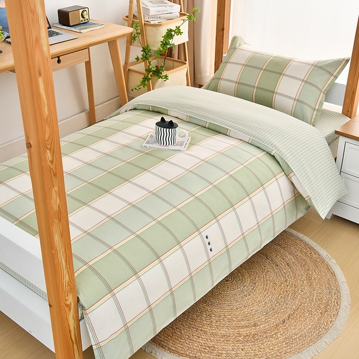 91家纺网 家纺一手货源 找家纺 乐旗家纺 2025新款全棉13372印花学生上下铺套件宿舍三件套 闲趣-绿