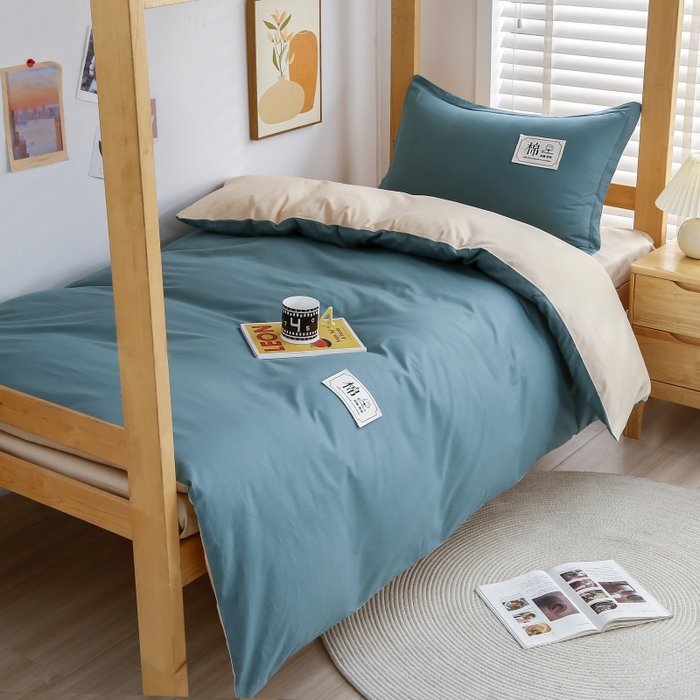 91家纺网 家纺一手货源 找家纺 乐旗家纺 2025新款全棉13372印花学生上下铺套件宿舍三件套 月光蓝+卡其