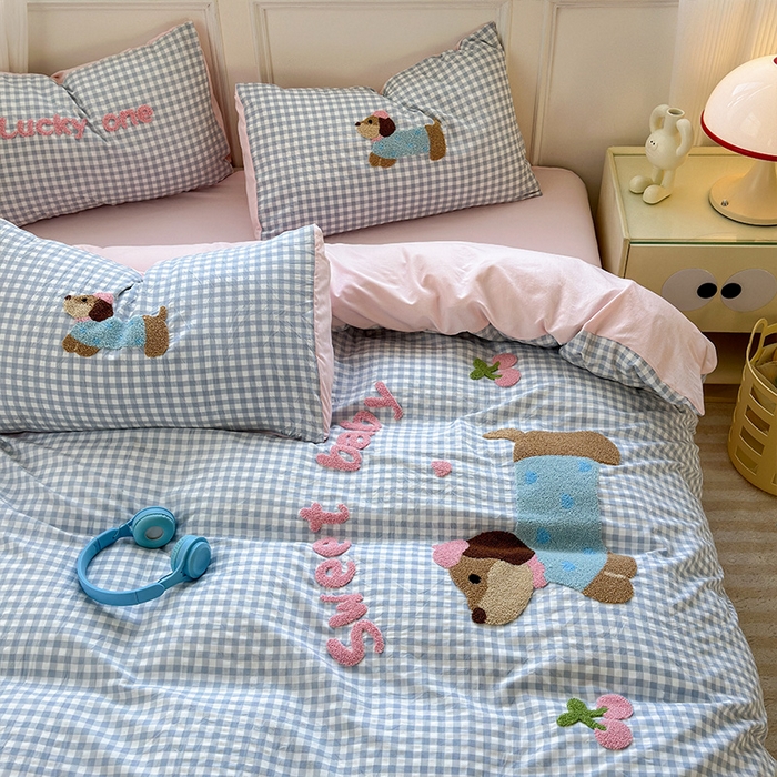 91家纺网 家纺一手货源 找家纺 （总）罗亿家纺 2025新款云朵糯糯棉（110g）腊肠狗毛巾绣四件套