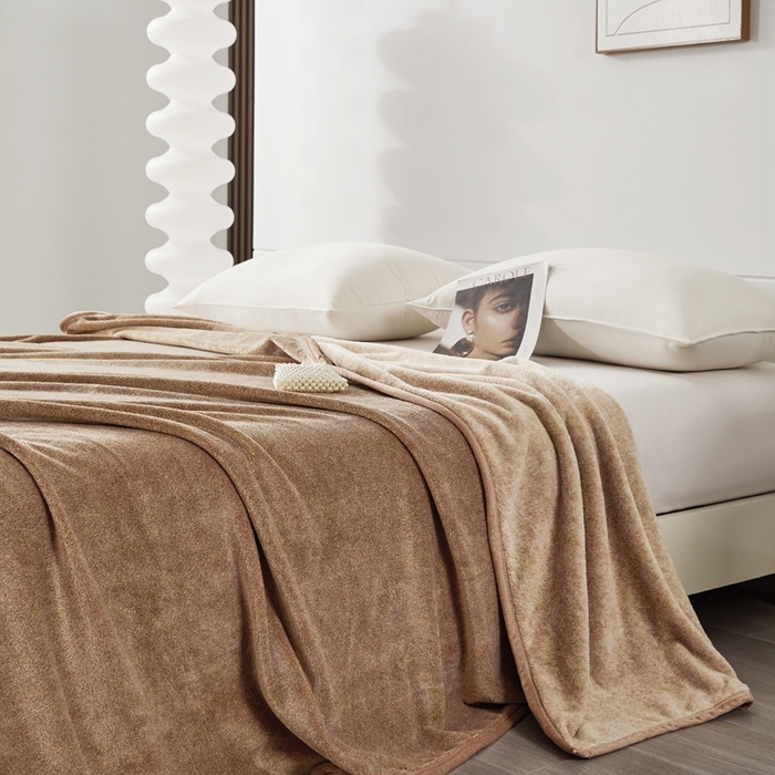 91家纺网 家纺一手货源 找家纺 馨米莱家纺 2025新款阳离子提花毯 驼色