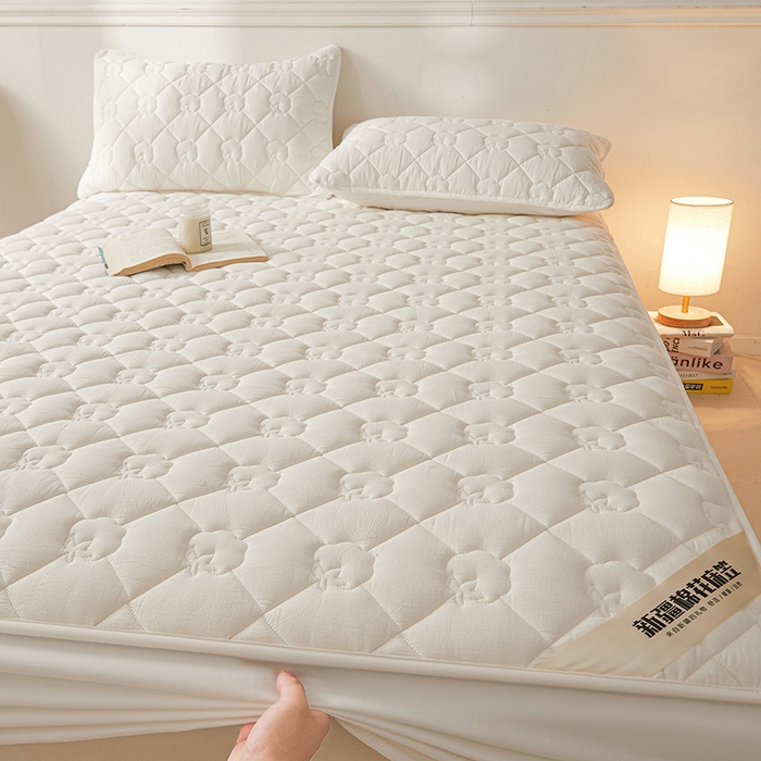 91家纺网 家纺一手货源 找家纺 西域种棉人·千百笠 2025新款A类抗菌100%新疆棉花填充夹棉纯棉床笠母婴级床笠单件床罩保护罩套全 娴雅床笠-白