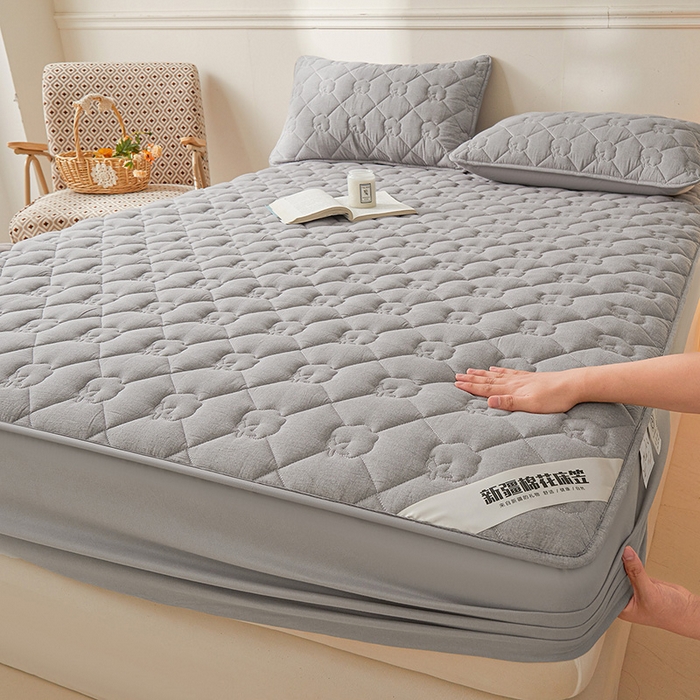 91家纺网 家纺一手货源 找家纺 西域种棉人·千百笠 2025新款A类抗菌100%新疆棉花填充夹棉纯棉床笠母婴级床笠单件床罩保护罩套全 娴雅床笠-灰