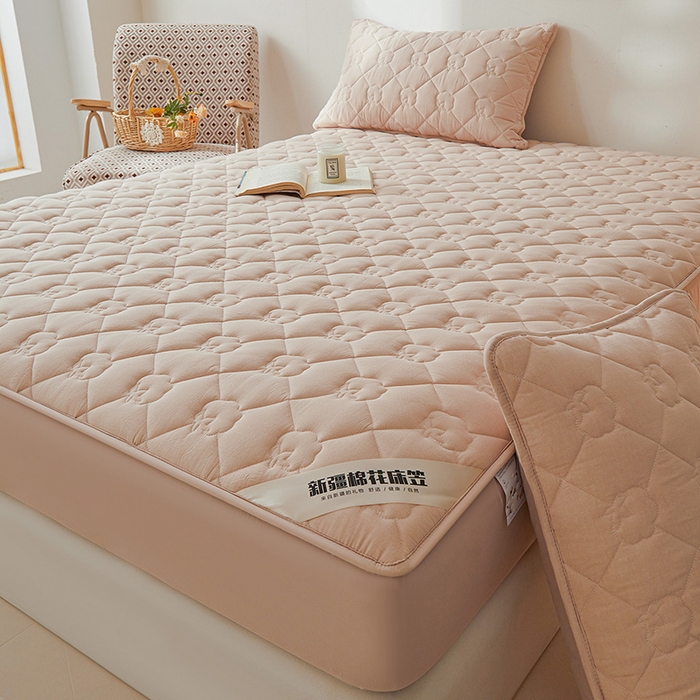 91家纺网 家纺一手货源 找家纺 西域种棉人·千百笠 2025新款A类抗菌100%新疆棉花填充夹棉纯棉床笠母婴级床笠单件床罩保护罩套全 娴雅床笠-咖