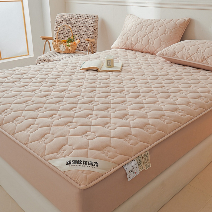 91家纺网 家纺一手货源 找家纺 西域种棉人·千百笠 2025新款A类抗菌100%新疆棉花填充夹棉纯棉床笠母婴级床笠单件床罩保护罩套全 娴雅床笠-咖