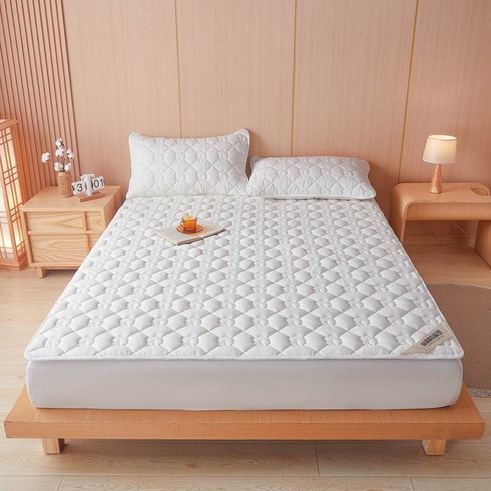 91家纺网 家纺一手货源 找家纺 西域种棉人·千百笠 2025新款A类抗菌100%新疆棉花填充夹棉床垫床护垫软垫床褥子单人双人学生垫 娴雅软垫-白