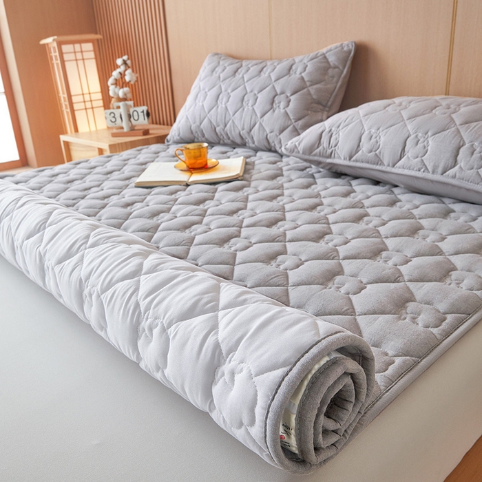 91家纺网 家纺一手货源 找家纺 西域种棉人·千百笠 2025新款A类抗菌100%新疆棉花填充夹棉床垫床护垫软垫床褥子单人双人学生垫 娴雅软垫-灰