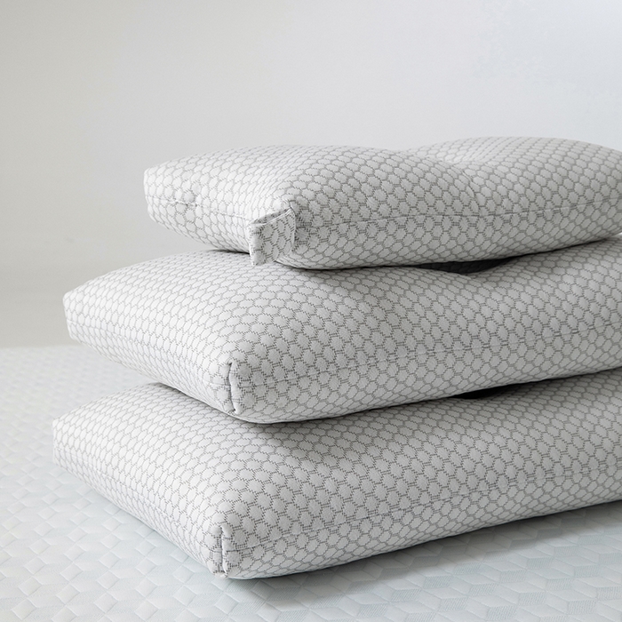 91家纺网 家纺一手货源 找家纺 蝶飞舞 2025新款记忆棉水立方保健舒睡枕头枕芯 灰色 30*50cm