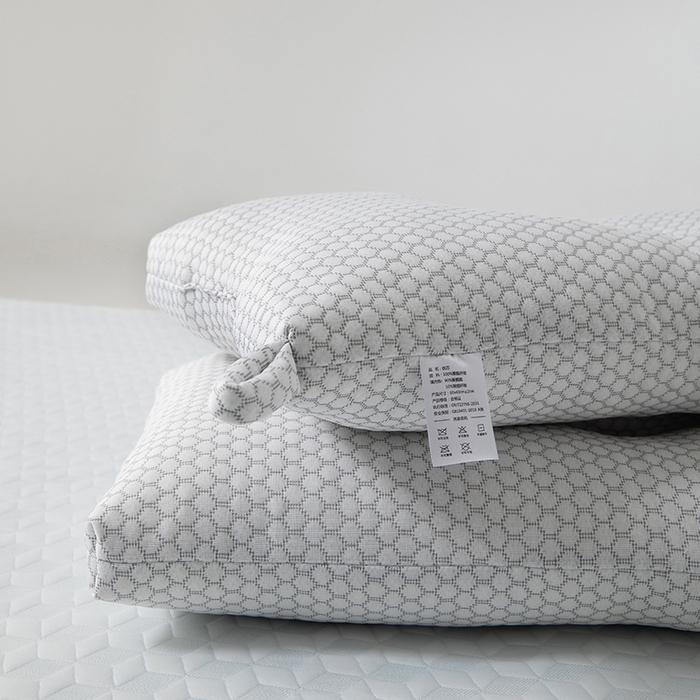 91家纺网 家纺一手货源 找家纺 蝶飞舞 2025新款记忆棉水立方保健舒睡枕头枕芯 灰色 30*50cm