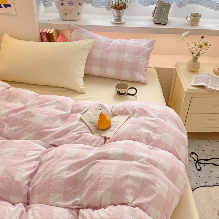 91家纺网 家纺一手货源 找家纺 雨帆家纺 2025新款时尚印花水洗棉混搭四件套 粉格芝士