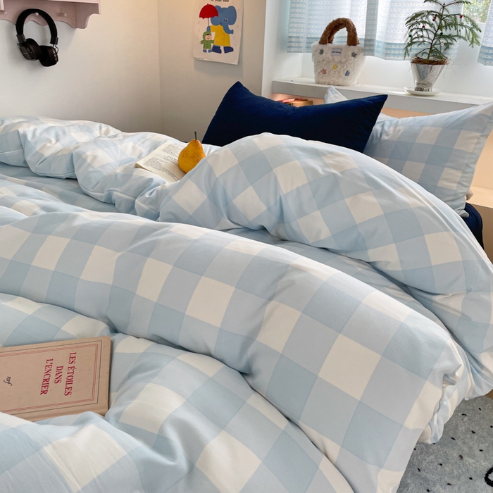 91家纺网 家纺一手货源 找家纺 雨帆家纺 2025新款时尚印花水洗棉混搭四件套 蓝格绅士