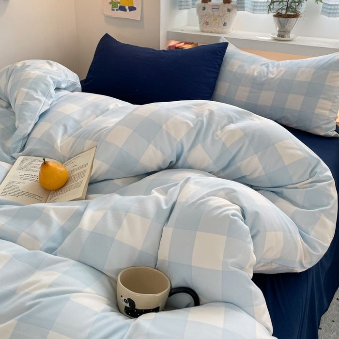 91家纺网 家纺一手货源 找家纺 雨帆家纺 2025新款时尚印花水洗棉混搭四件套 蓝格绅士