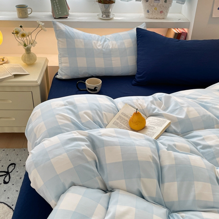 91家纺网 家纺一手货源 找家纺 雨帆家纺 2025新款时尚印花水洗棉混搭四件套 蓝格绅士