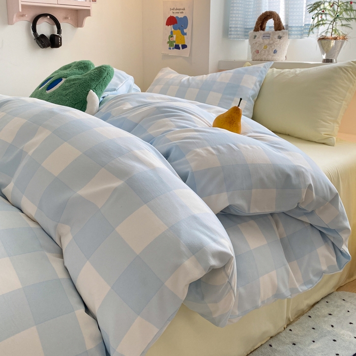 91家纺网 家纺一手货源 找家纺 雨帆家纺 2025新款时尚印花水洗棉混搭四件套 蓝格芝士