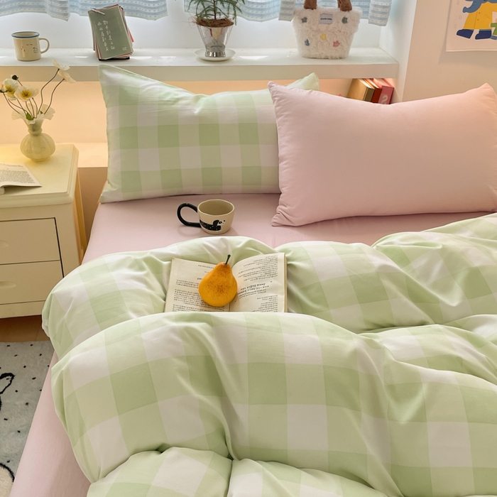 91家纺网 家纺一手货源 找家纺 雨帆家纺 2025新款时尚印花水洗棉混搭四件套 奶粉绿格