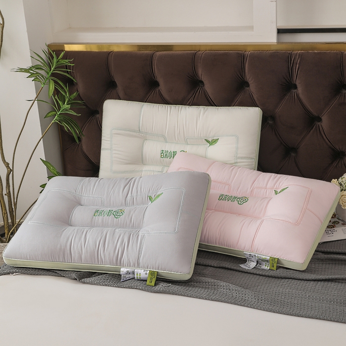 91家纺网 家纺一手货源 找家纺 蝶飞舞 2025新款春茶小锦亲肤舒睡枕头枕芯 灰色保健枕 48*74cm