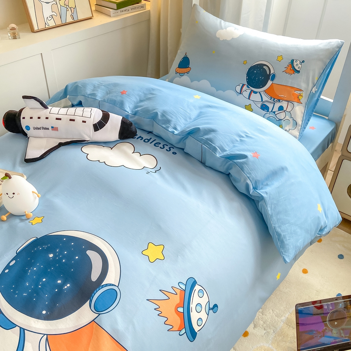 91家纺网 家纺一手货源 找家纺 博雅 2025新款全棉纯棉学生宿舍上下铺六件套-宇航员系列 飞船宇航员