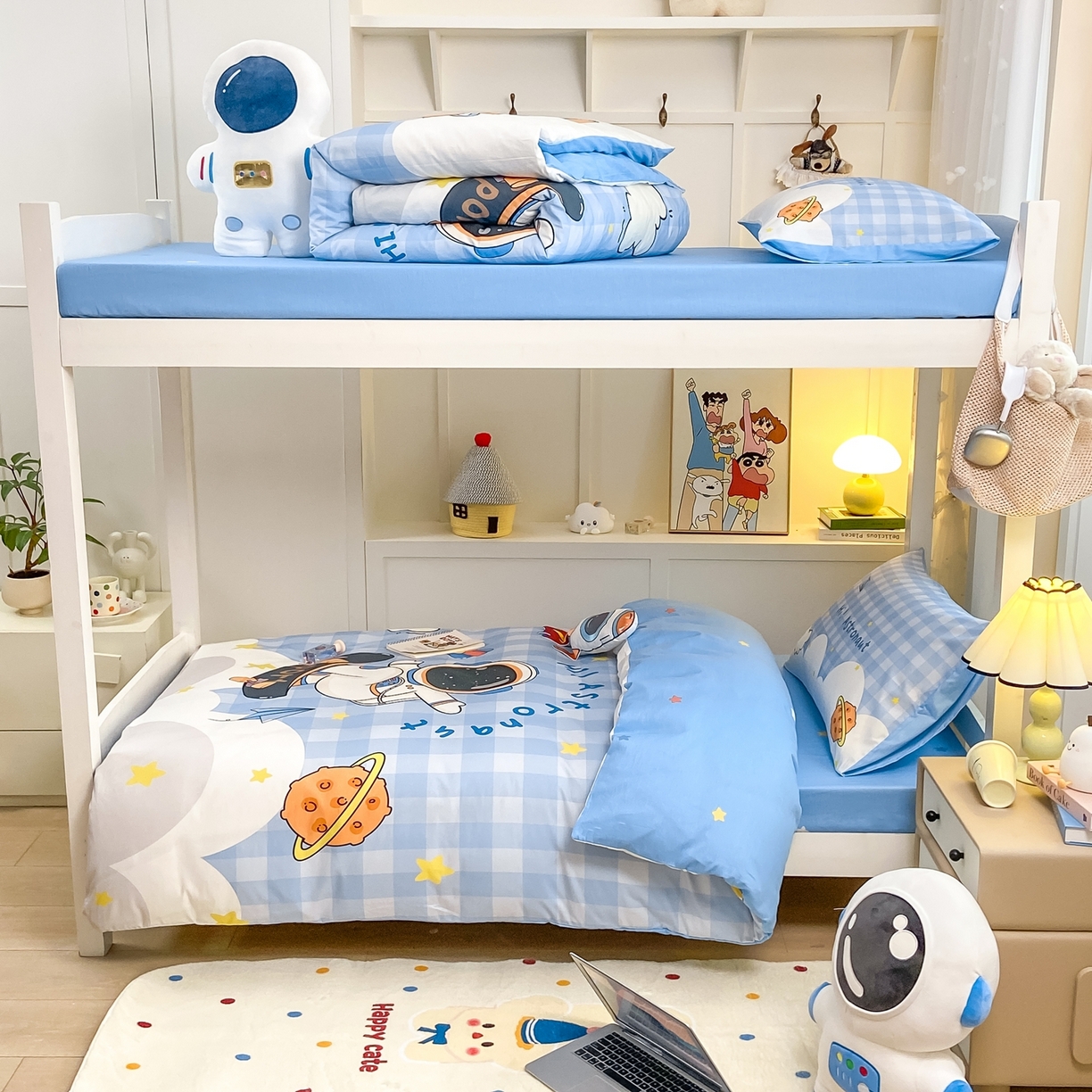 91家纺网 家纺一手货源 找家纺 博雅 2025新款全棉纯棉学生宿舍上下铺六件套-宇航员系列 滑板宇航员