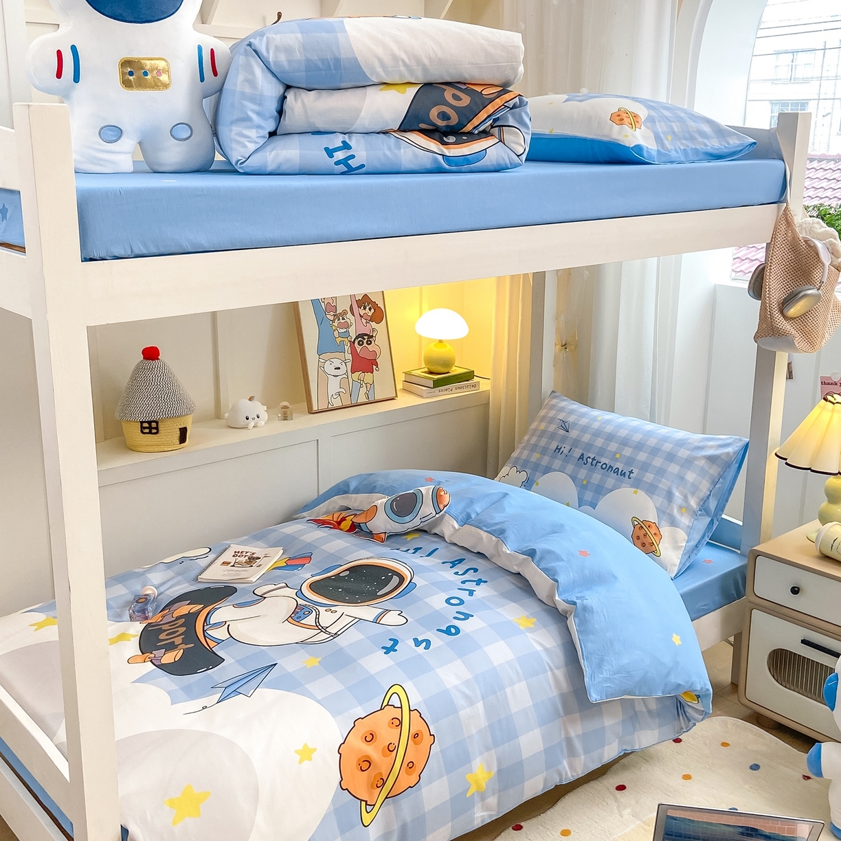 91家纺网 家纺一手货源 找家纺 博雅 2025新款全棉纯棉学生宿舍上下铺六件套-宇航员系列 滑板宇航员