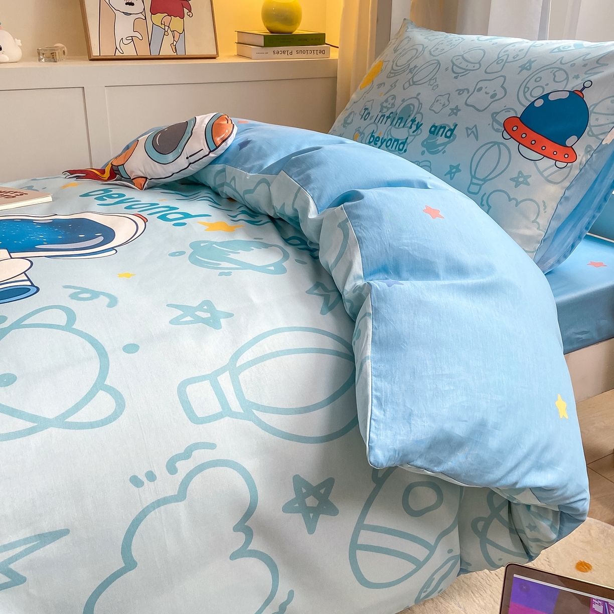 91家纺网 家纺一手货源 找家纺 博雅 2025新款全棉纯棉学生宿舍上下铺六件套-宇航员系列 绘画宇航员