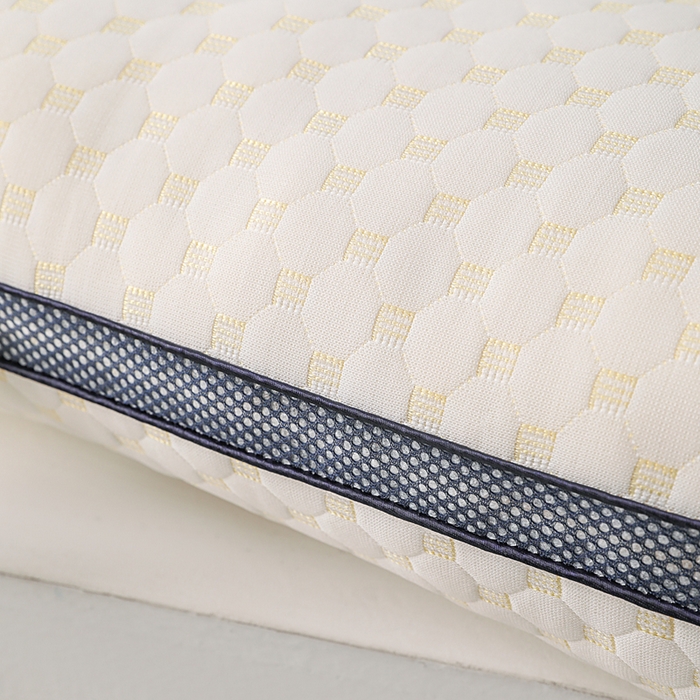 91家纺网 家纺一手货源 找家纺 蝶飞舞 2025新款水立方针织棉蜂窝分区枕头枕芯 按摩颗粒护颈枕头 水立方立体枕-900g 48*74cm