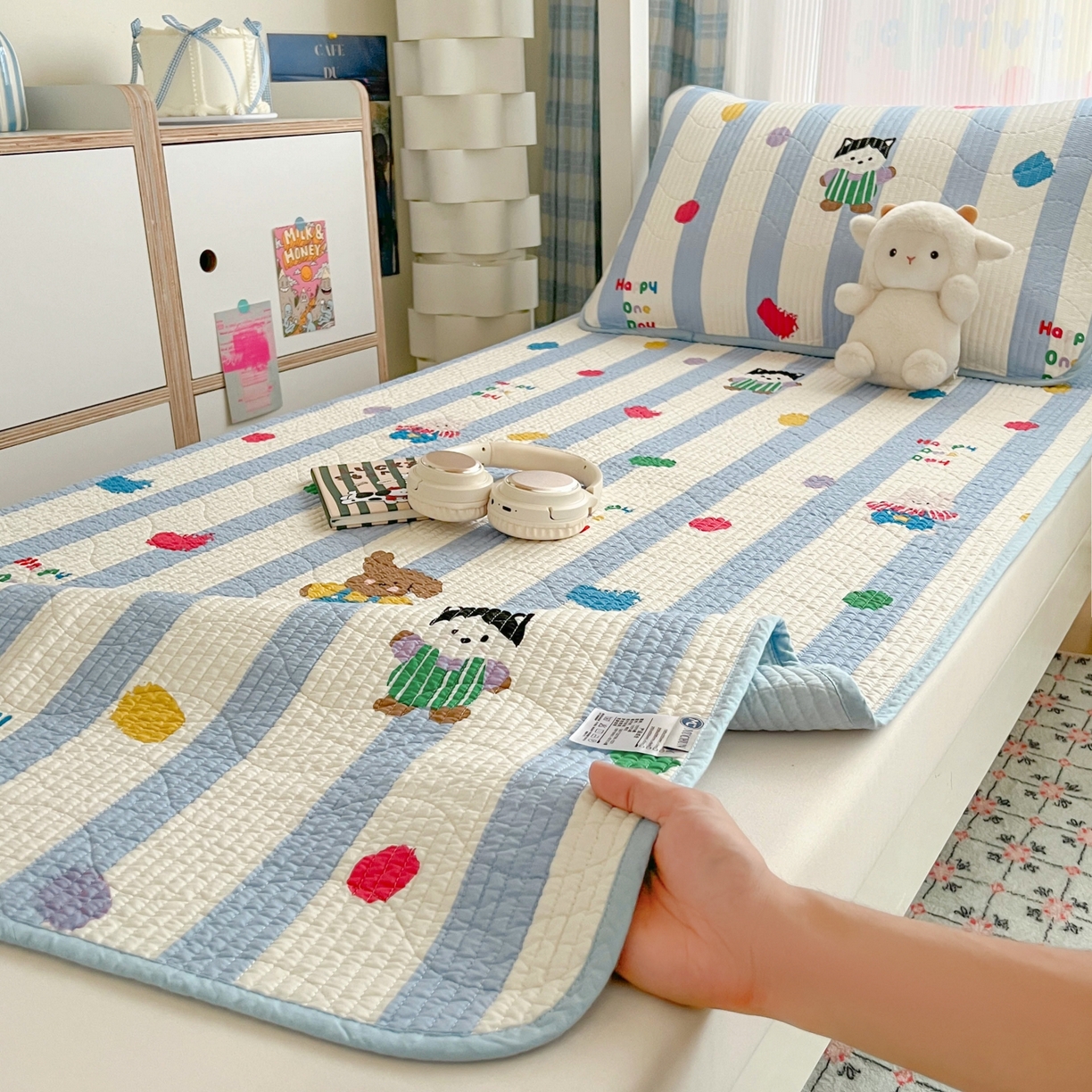 91家纺网 家纺一手货源 找家纺 沐纯家居 2025新款学生款双面纯棉棉花床盖三件套 快乐伙伴