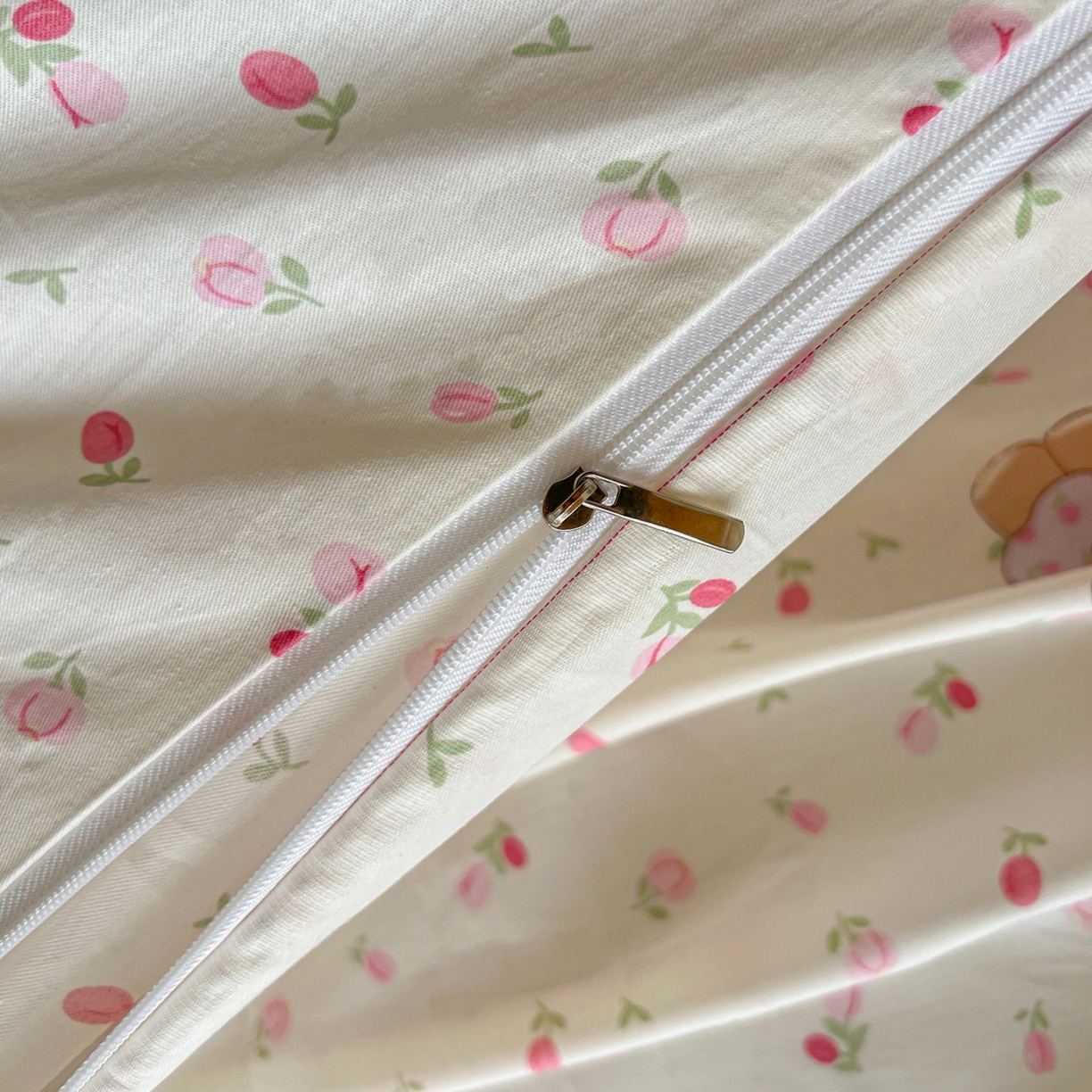 91家纺网 家纺一手货源 找家纺 沐纯家居 2025新款学生款双面纯棉棉花床盖三件套 安妮