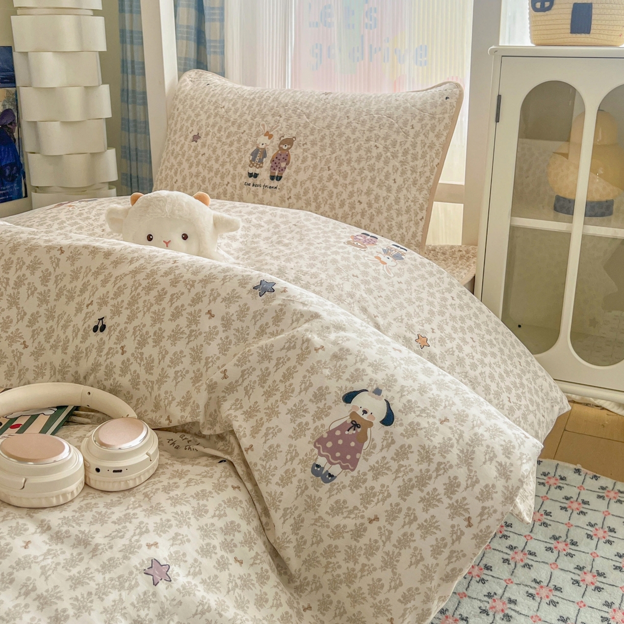 91家纺网 家纺一手货源 找家纺 沐纯家居 2025新款学生款双面纯棉棉花床盖三件套 童趣