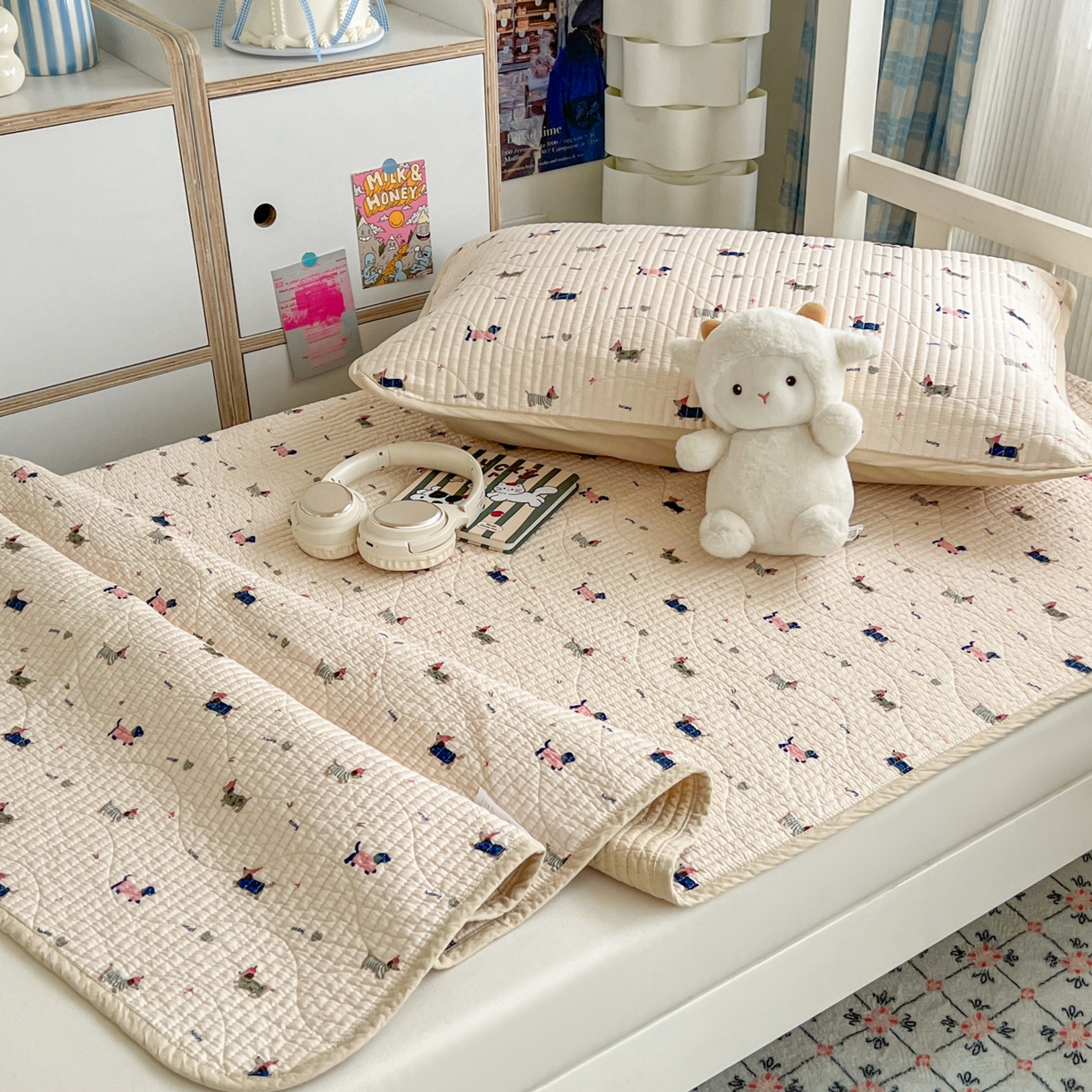 91家纺网 家纺一手货源 找家纺 沐纯家居 2025新款学生款双面纯棉棉花床盖三件套 幸运狗